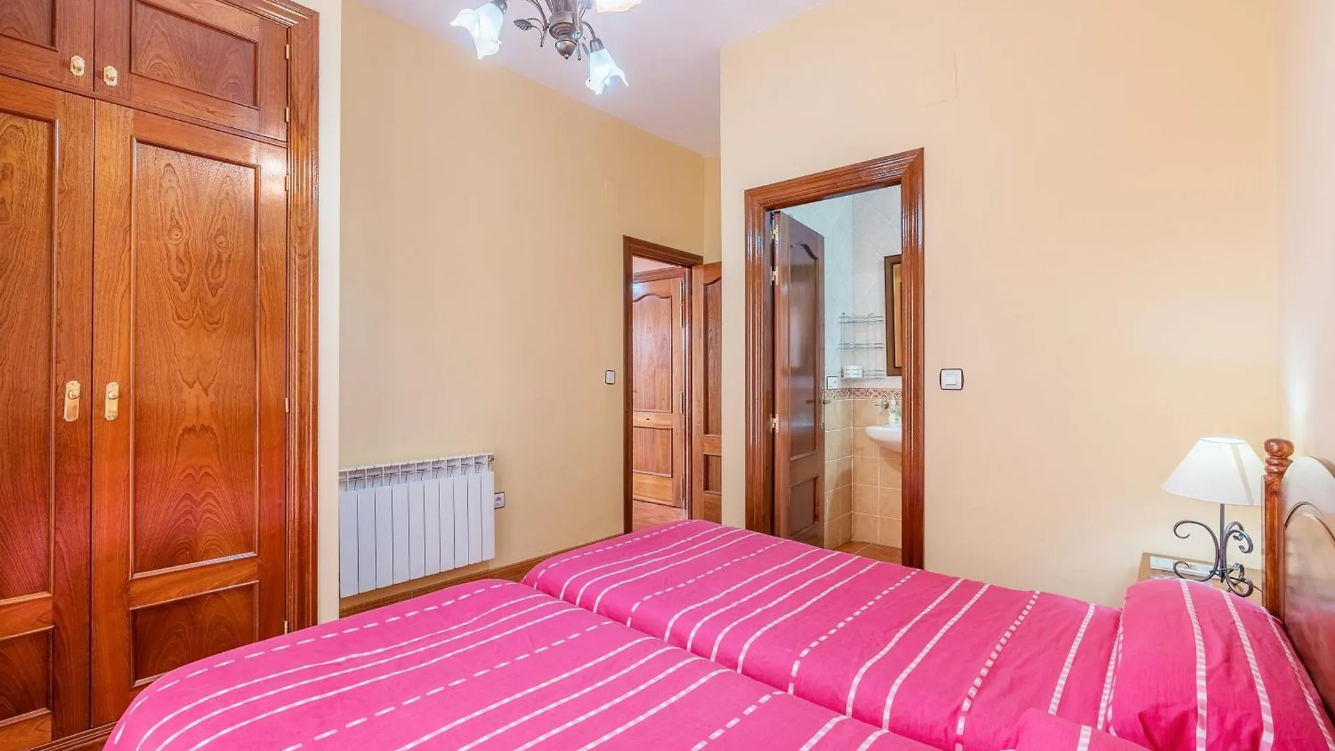 Apartamentos Haza La Moraleda 2 Y A Guejar Sierra 0*,  Spain